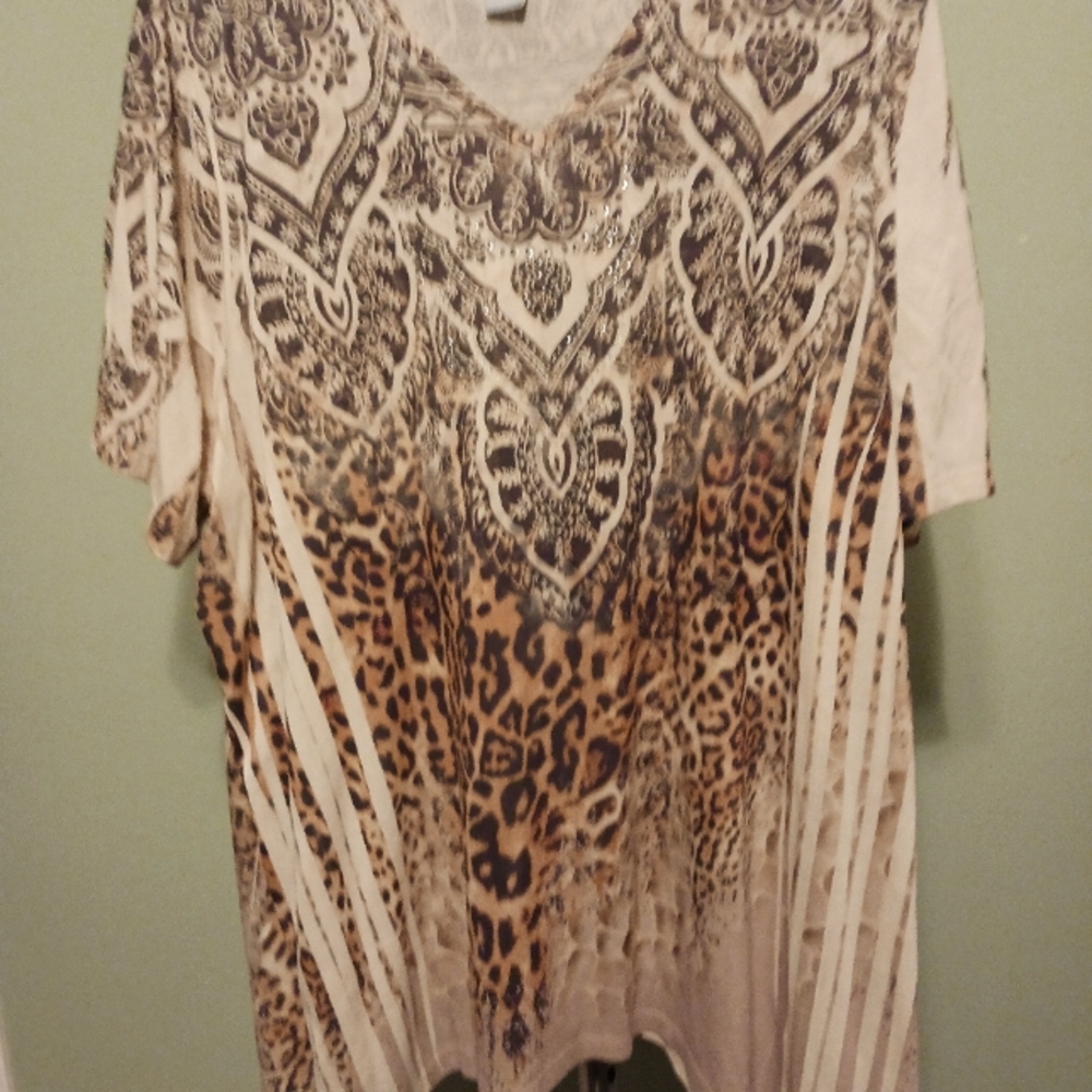 Liz & Me 3x printed Tee